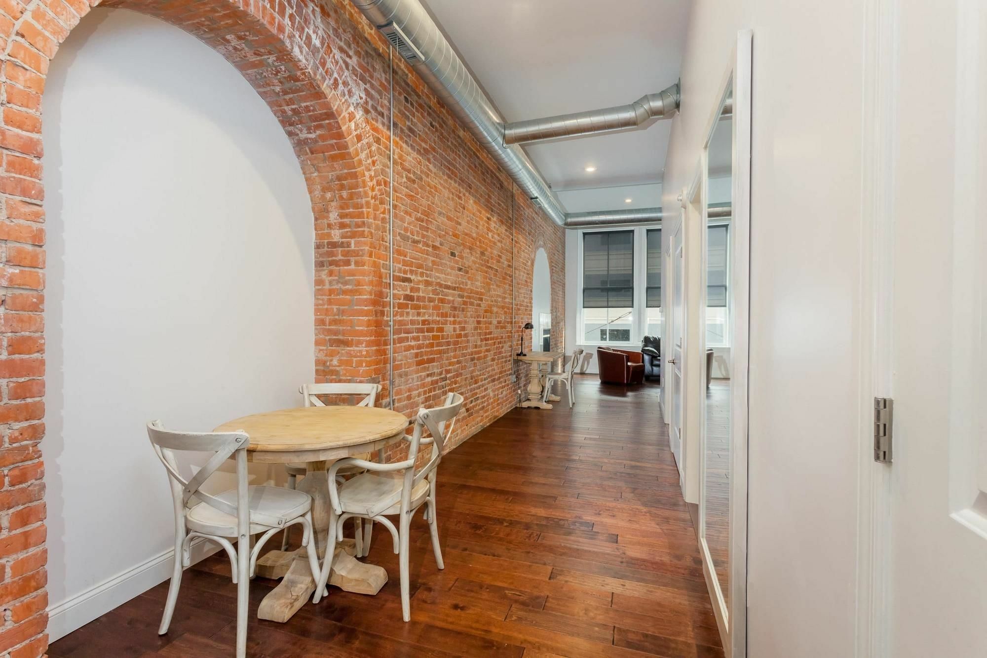 Lofts On Pearl Trademark Collection By Wyndham Buffalo Bagian luar foto